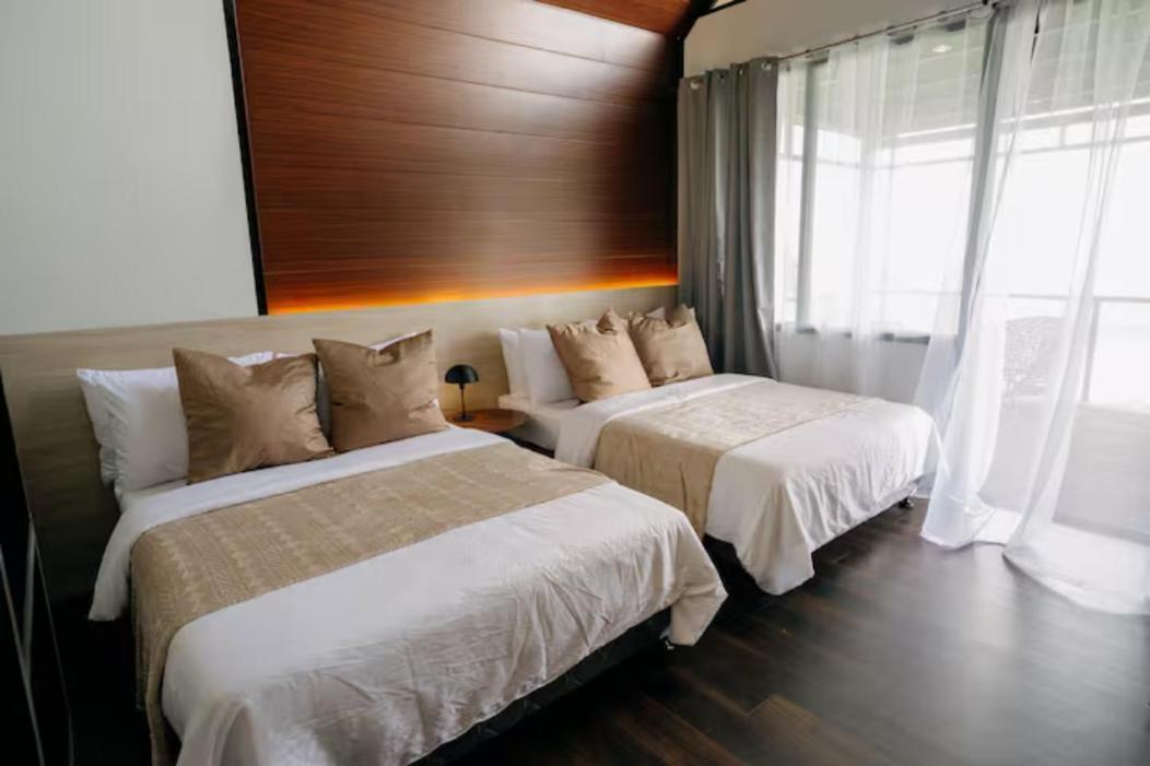Grey Rock Mountain Cabin W/ Jacuzzi Balamban Εξωτερικό φωτογραφία